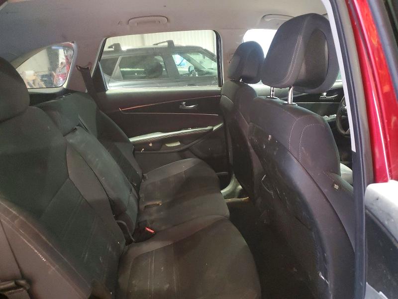 Photo 10 from auction – 2016 KIA SORENTO with VIN 5XYPGDA58GG094290