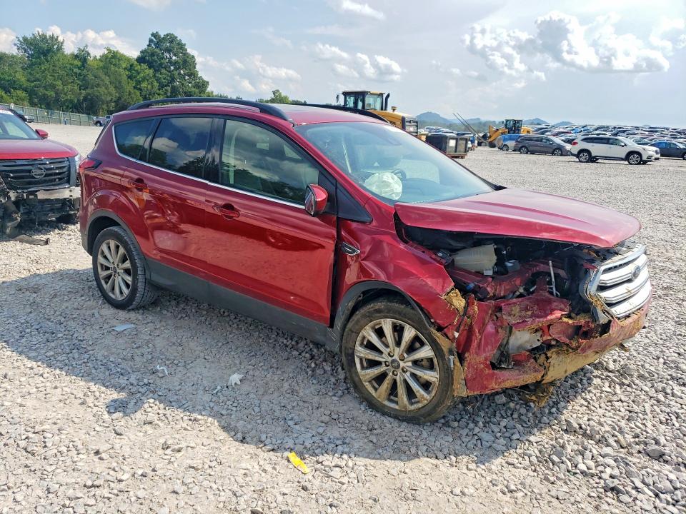 Photo 4 from auction – 2019 FORD ESCAPE with VIN 1FMCU0HD4KUB47910