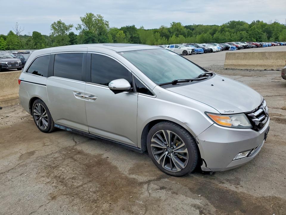 Photo 4 from auction – 2014 HONDA ODYSSEY with VIN 5FNRL5H64EB068329