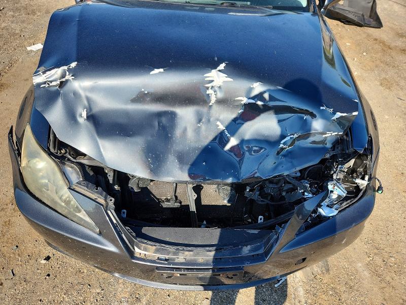 Photo 11 from auction – 2007 LEXUS IS with VIN JTHBE262X72008991
