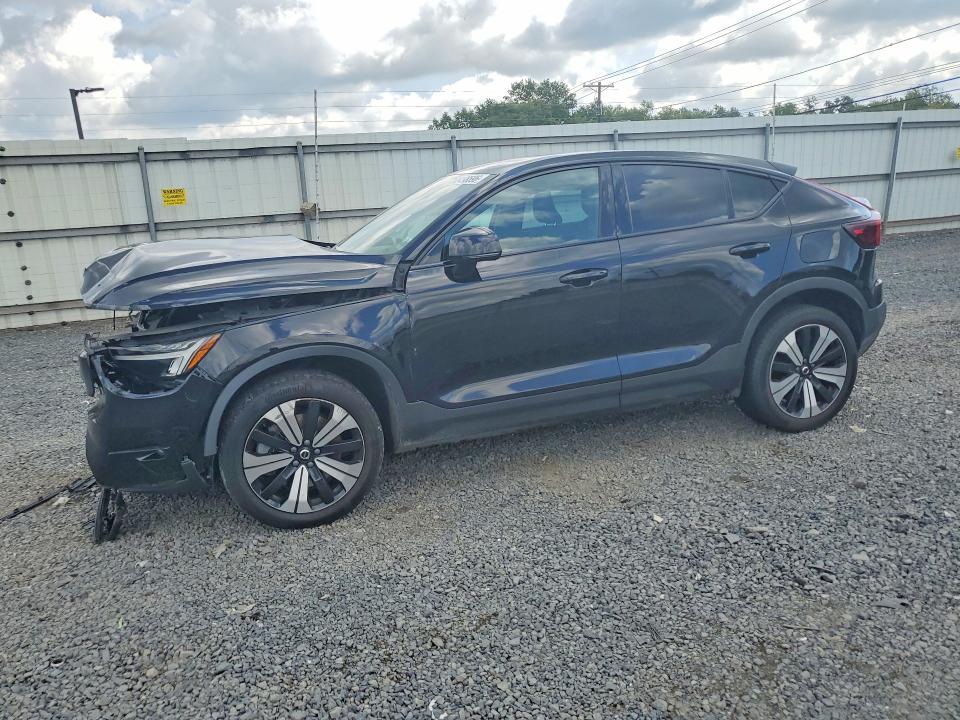 VOLVO C40 2023 con VIN YV4ED3GL0P2064692 - Foto de la subasta