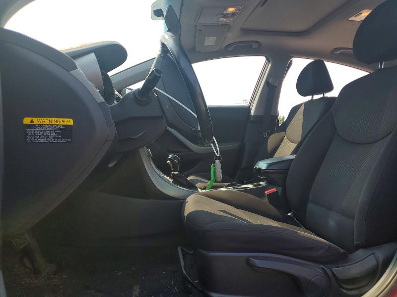 Photo 7 from auction – 2016 HYUNDAI ELANTRA with VIN KMHDH4AE6GU558025