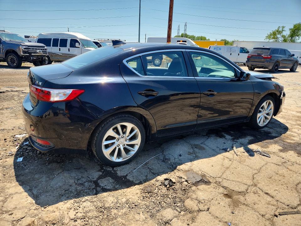 Photo 3 from auction – 2017 ACURA ILX with VIN 19UDE2F37HA016218
