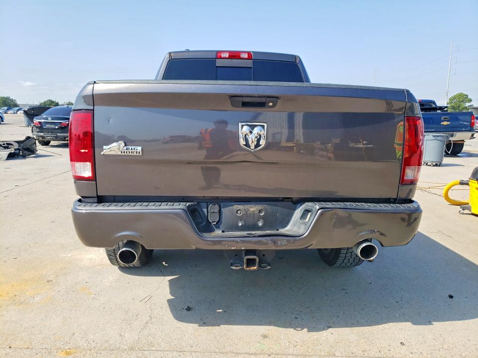 Photo 6 from auction – 2016 RAM 1500 with VIN 1C6RR6GT6GS340470