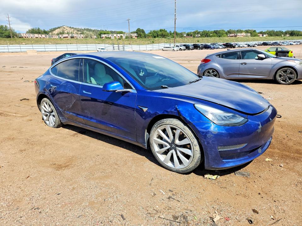 Photo 4 from auction – 2020 TESLA MODEL 3 with VIN 5YJ3E1EB5LF640239