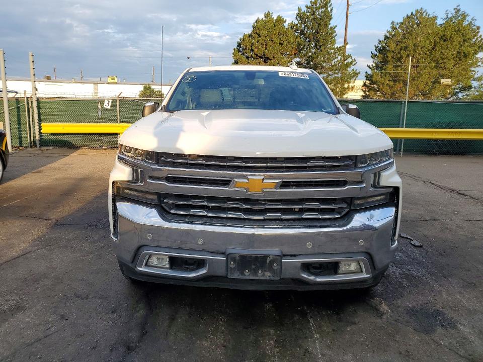 Photo 5 from auction – 2021 CHEVROLET SILVERADO with VIN 1GCUYGET0MZ405797