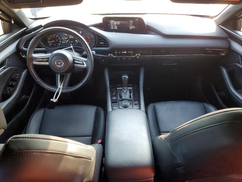Photo 8 from auction – 2019 MAZDA 3 with VIN JM1BPAJM0K1138520