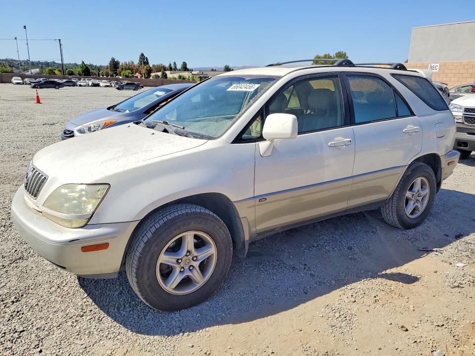 LEXUS RX 2002 with VIN JTJHF10U320290924 - Photo from auction