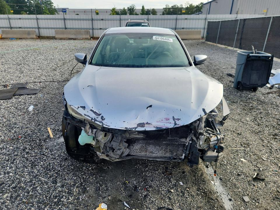 Photo 5 from auction – 2016 HONDA ACCORD with VIN 1HGCR2F37GA115460