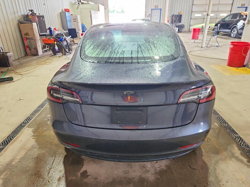 صورة رقم 6 من المزاد - 2021 TESLA MODEL 3 مع VIN 5YJ3E1EA4MF062272