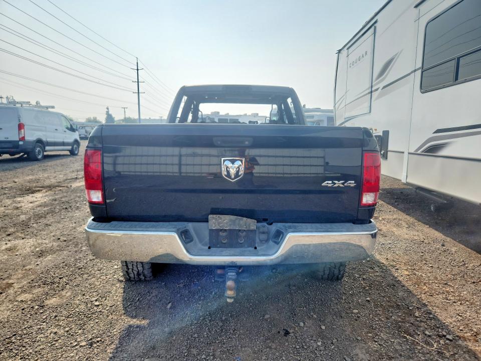 Photo 6 from auction – 2018 RAM 2500 with VIN 3C6UR5CL1JG161939