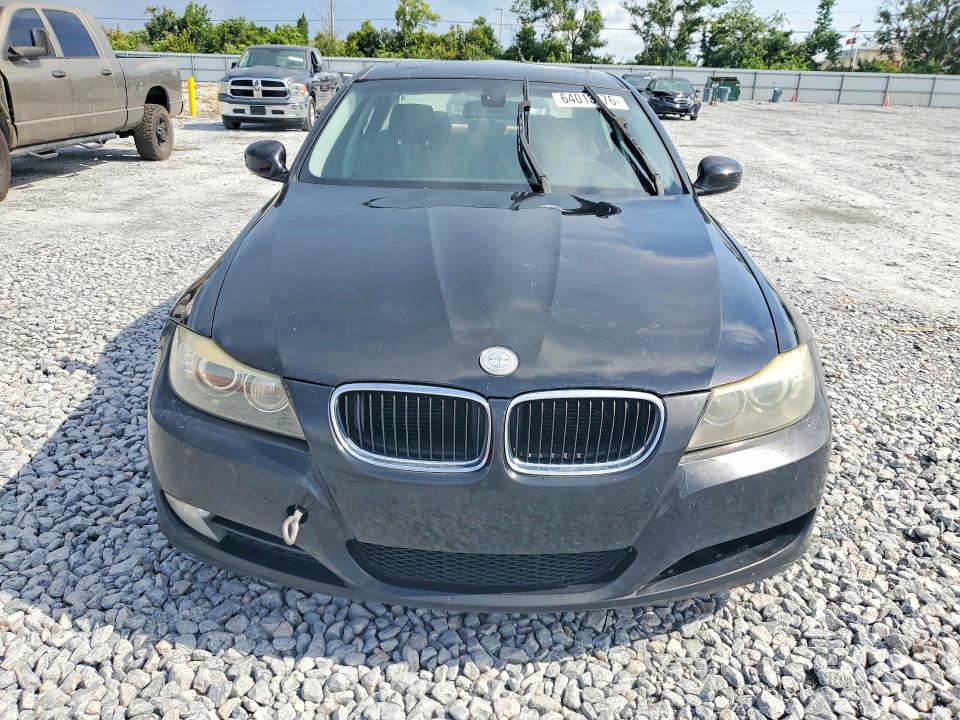 Photo 5 from auction – 2009 BMW 328 with VIN WBAPH77509NL85512