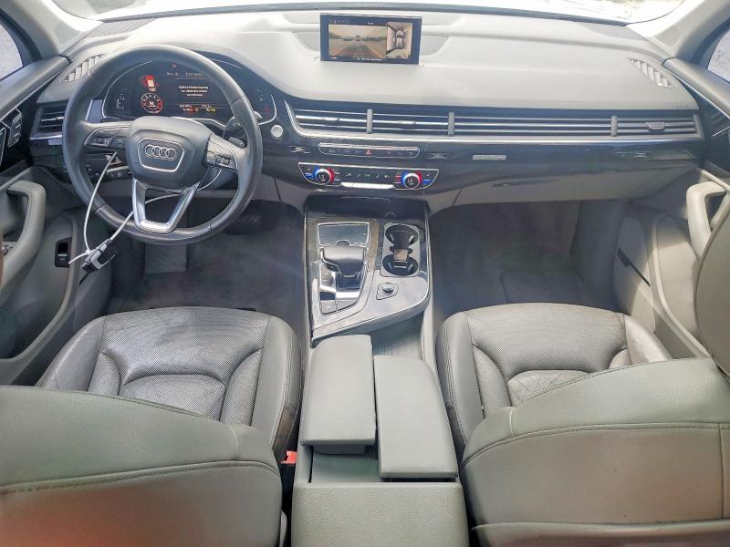Photo 8 from auction – 2017 AUDI Q7 with VIN WA1LAAF7XHD005838