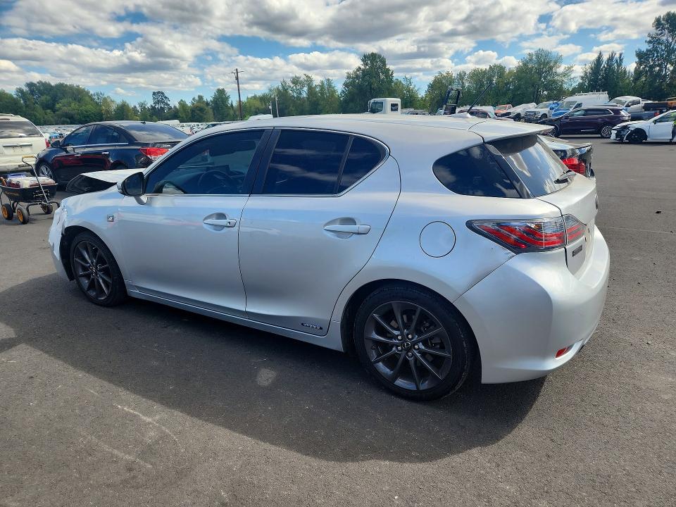 Photo 2 from auction – 2013 LEXUS CT with VIN JTHKD5BH0D2132813