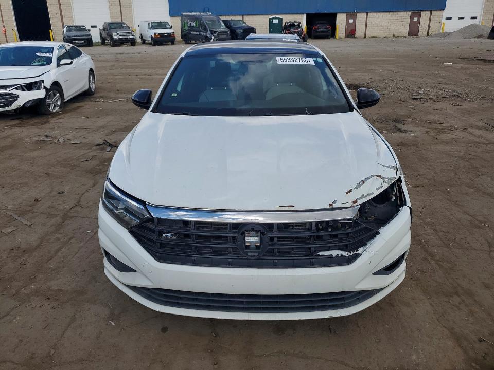 Photo 5 from auction – 2019 VOLKSWAGEN JETTA with VIN 3VWC57BU3KM103207