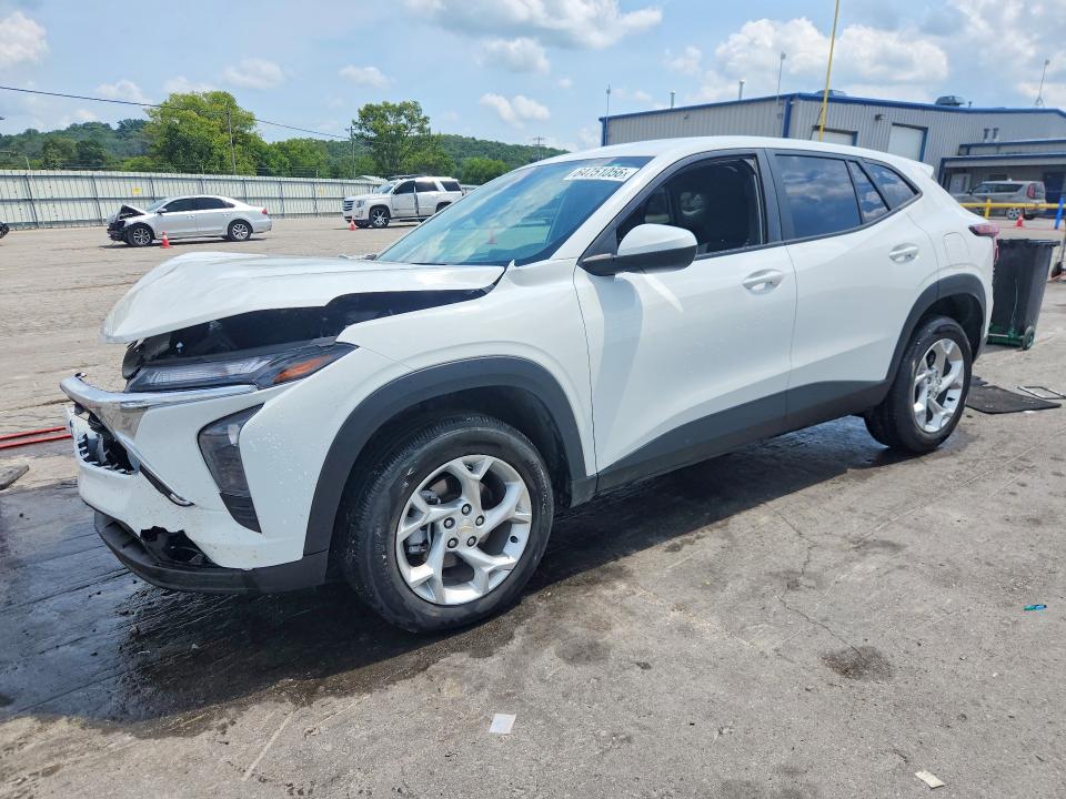CHEVROLET TRAX 2024 with VIN KL77LFE27RC231618 - Photo from auction