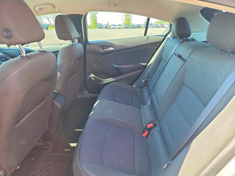 Photo 10 from auction – 2017 CHEVROLET CRUZE with VIN 3G1BE6SM7HS582625