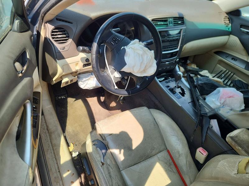 Photo 8 from auction – 2009 LEXUS IS with VIN JTHCK262895033483