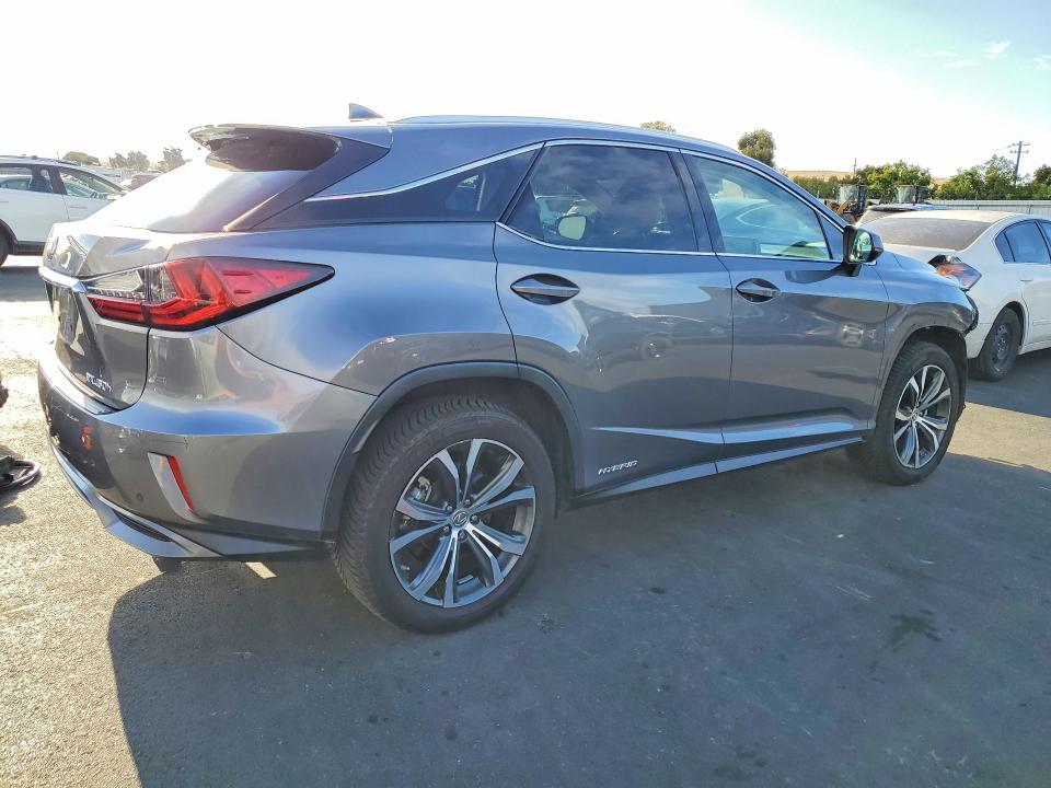 Photo 3 from auction – 2017 LEXUS RX 450H with VIN 2T2BGMCA4HC018921