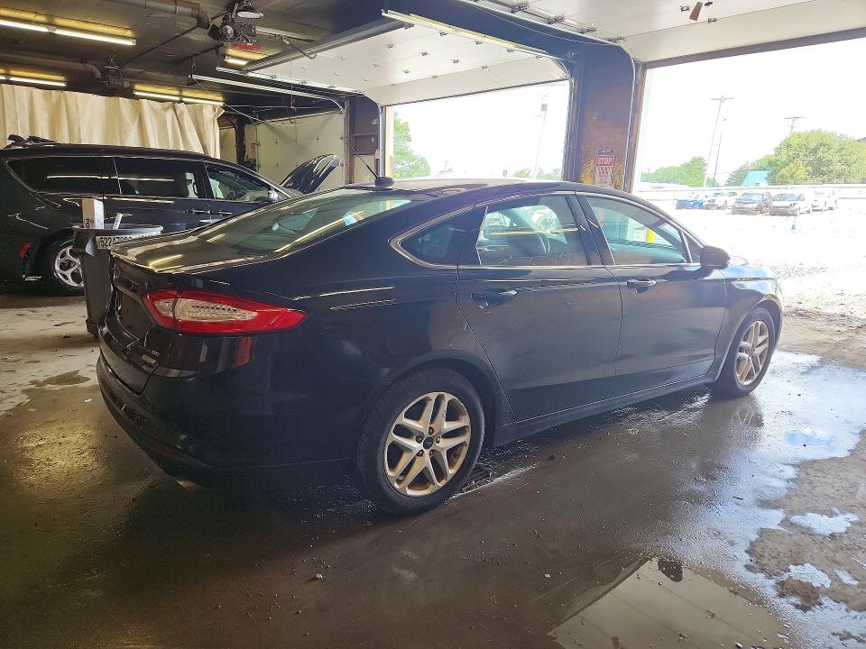 Photo 3 from auction – 2014 FORD FUSION with VIN 3FA6P0HD2ER206317