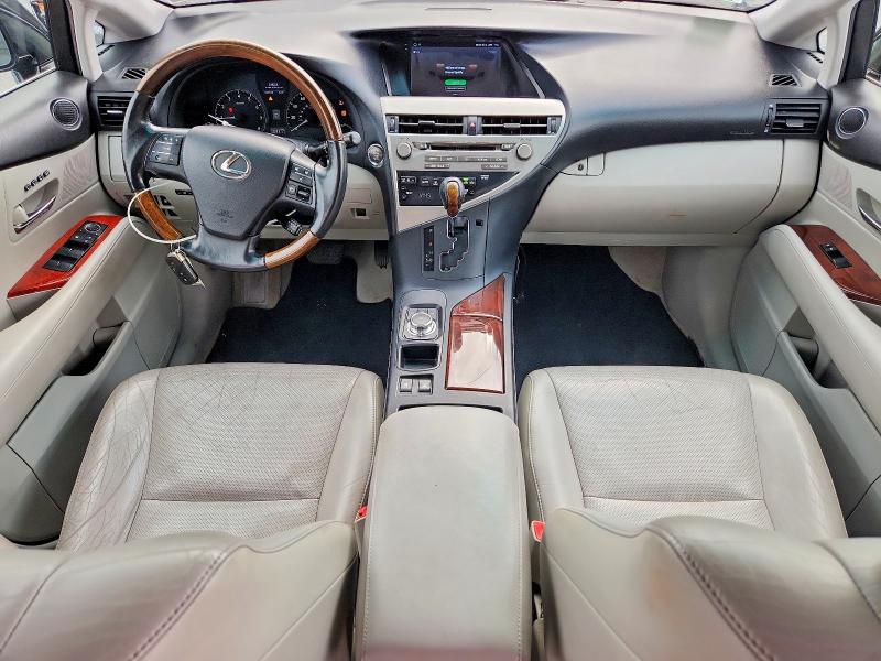 Photo 8 from auction – 2010 LEXUS RX with VIN 2T2BK1BA4AC055715