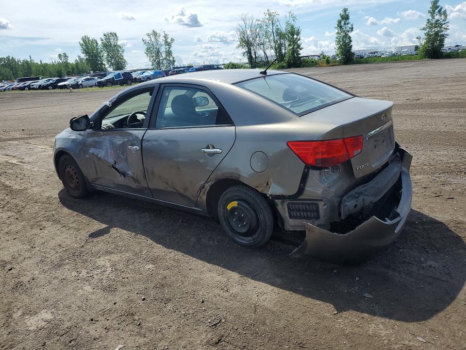 Фото 2 с аукциона – 2013 KIA FORTE с VIN KNAFU4A24D5647402