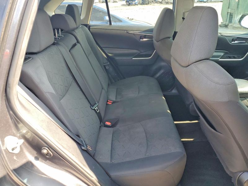 Photo 11 from auction – 2020 TOYOTA RAV4 with VIN 2T3W1RFV8LC063136