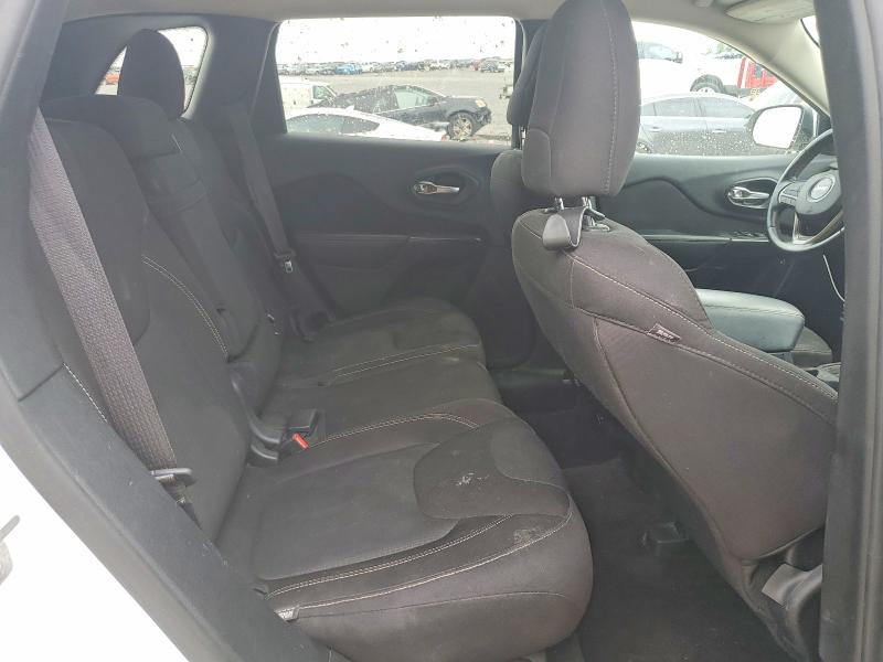 Zdjęcie 11 z aukcji – 2016 JEEP CHEROKEE z VIN 1C4PJLCB0GW282304