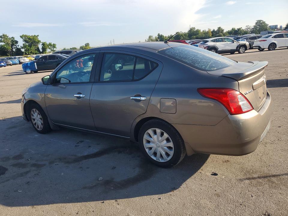 Снимка 2 от търг – 2015 NISSAN VERSA с VIN 3N1CN7AP1FL944021
