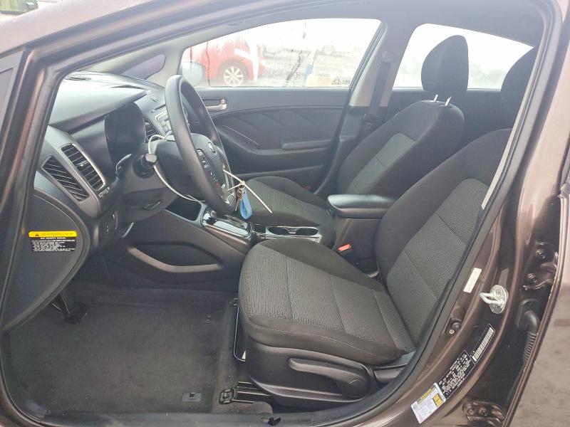 Photo 7 from auction – 2017 KIA FORTE with VIN 3KPFK4A71HE146398