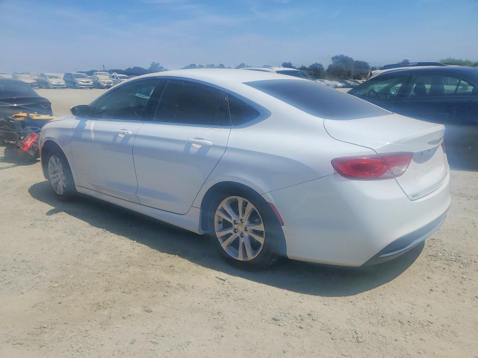 Photo 2 from auction – 2015 CHRYSLER 200 with VIN 1C3CCCAB9FN741172