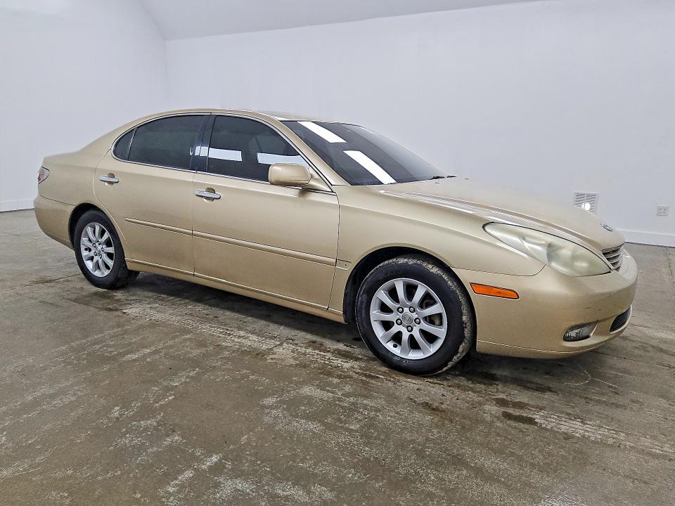 Photo 4 from auction – 2002 LEXUS ES with VIN JTHBF30G420049676
