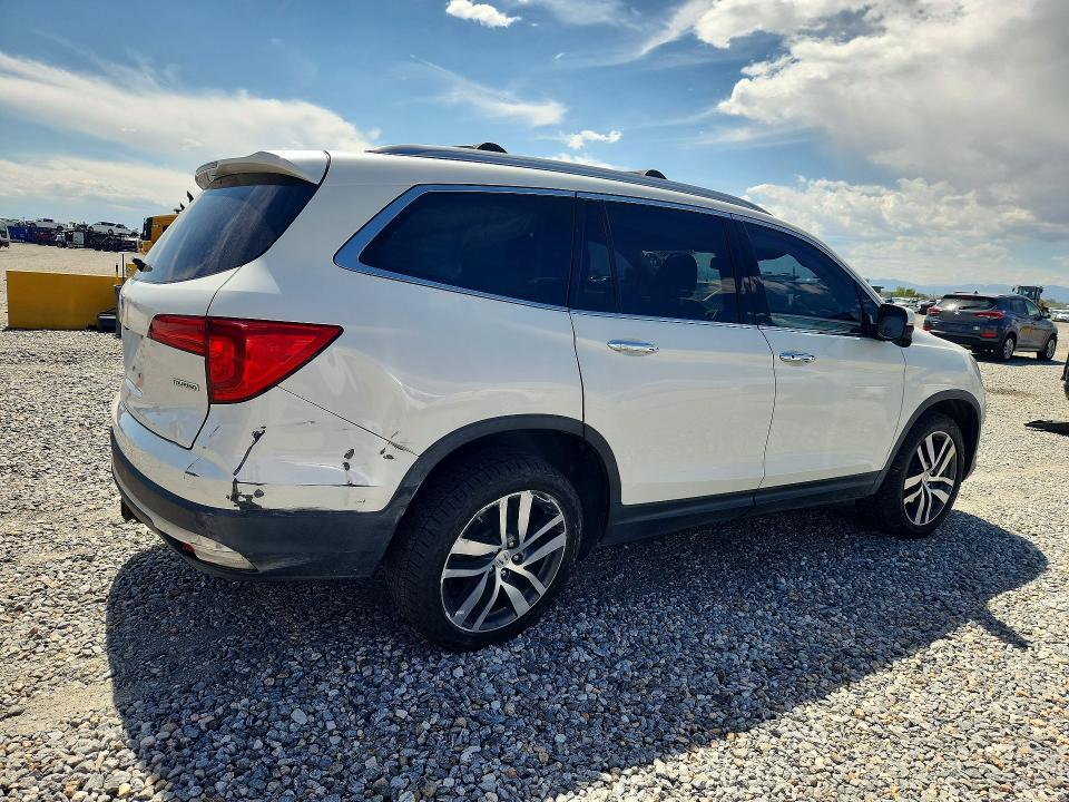 Снимка 3 от търг – 2016 HONDA PILOT с VIN 5FNYF5H90GB011528