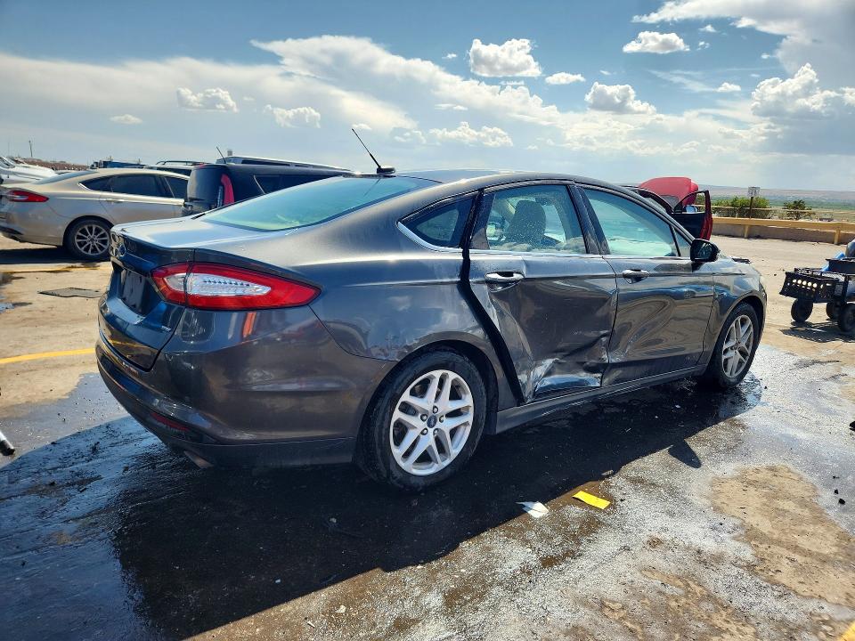 Photo 3 from auction – 2016 FORD FUSION with VIN 3FA6P0H73GR355638