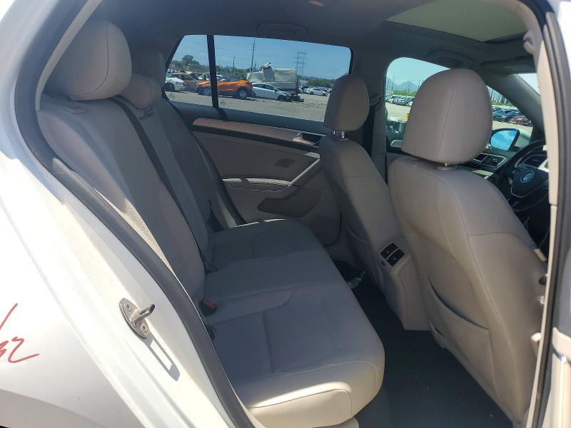 Photo 10 from auction – 2015 VOLKSWAGEN GOLF with VIN 3VW217AU2FM005560