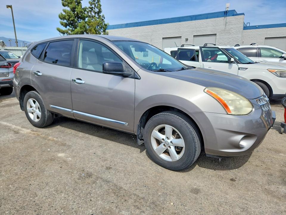 Photo 4 from auction – 2012 NISSAN ROGUE with VIN JN8AS5MT5CW303183