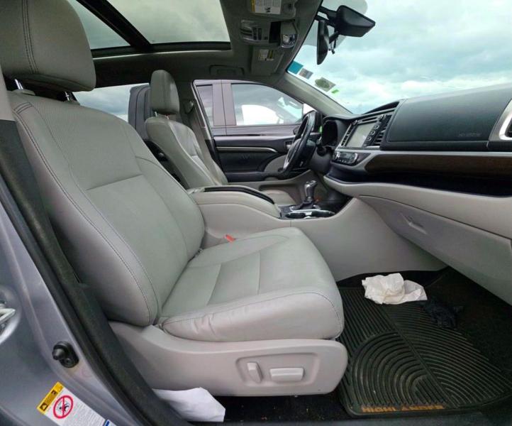 Photo 5 from auction – 2014 TOYOTA HIGHLANDER with VIN 5TDDKRFH9ES034326