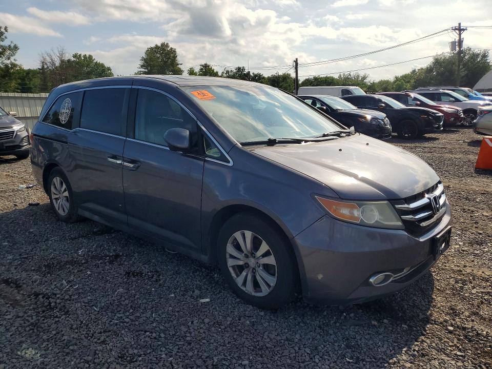 Photo 4 from auction – 2015 HONDA ODYSSEY with VIN 5FNRL5H63FB037820