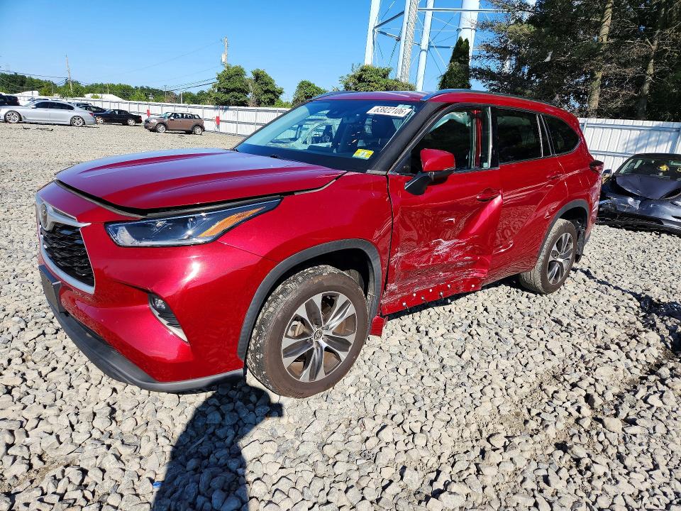 TOYOTA HIGHLANDER 2021 with VIN 5TDGZRBH6MS534439 - Photo from auction