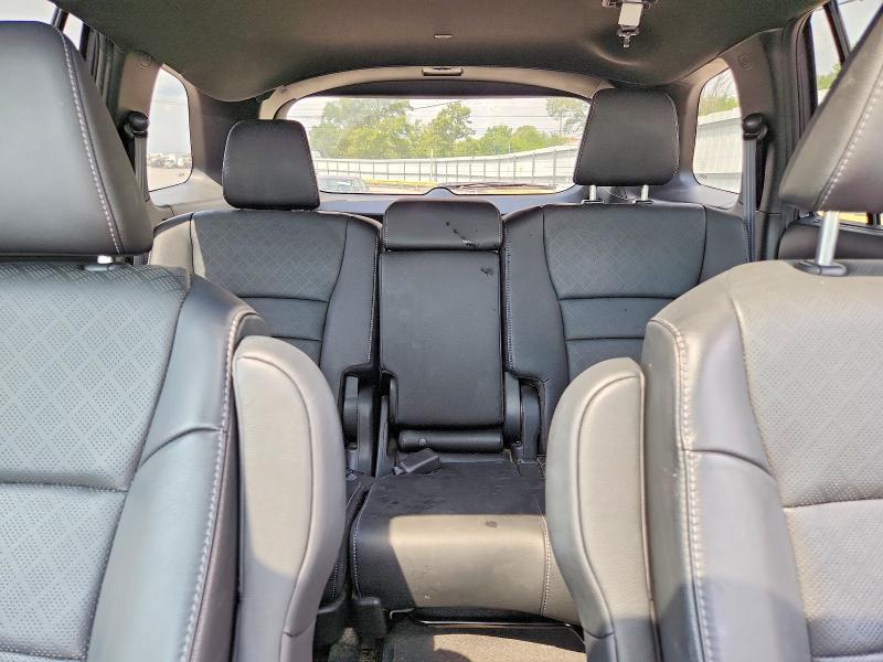 Photo 10 from auction – 2021 HONDA PASSPORT with VIN 5FNYF8H52MB001142