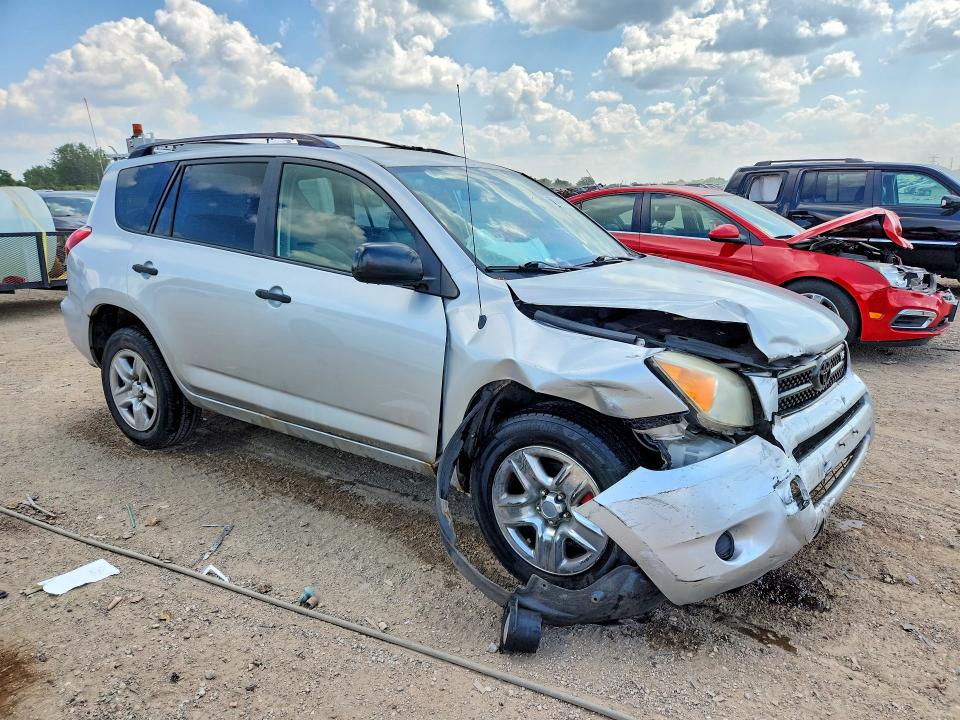 Photo 4 from auction – 2007 TOYOTA RAV4 with VIN JTMBK33VX76011400