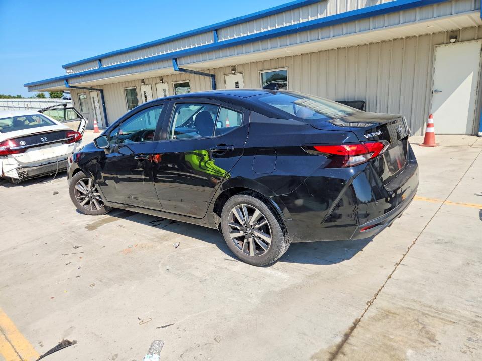 Photo 2 from auction – 2021 NISSAN VERSA with VIN 3N1CN8EV0ML855858