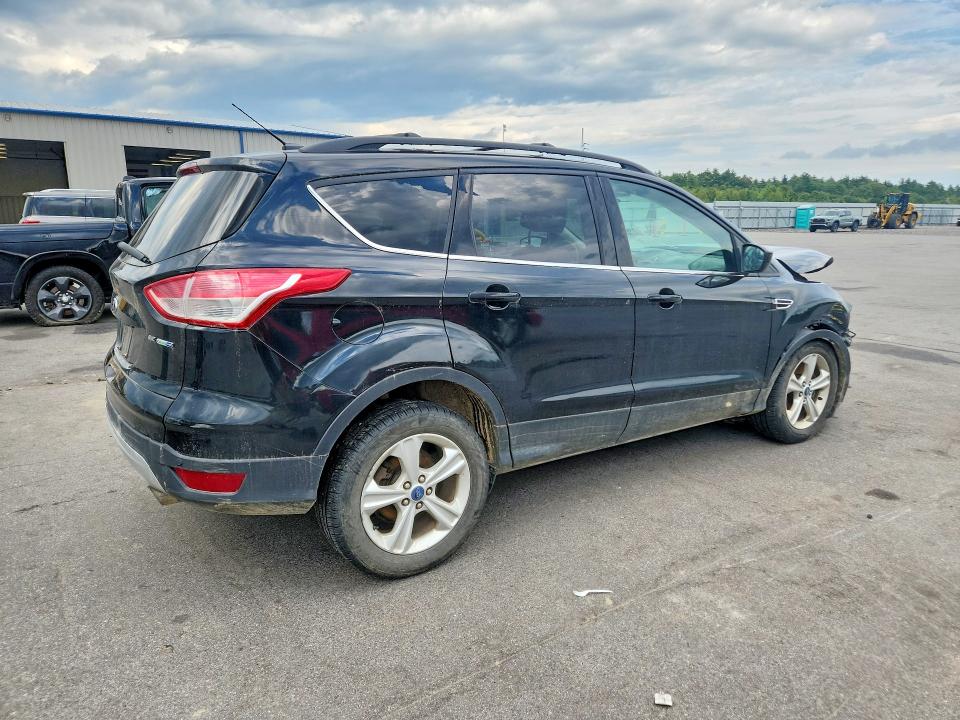 Photo 3 from auction – 2013 FORD ESCAPE with VIN 1FMCU9GX1DUB18481