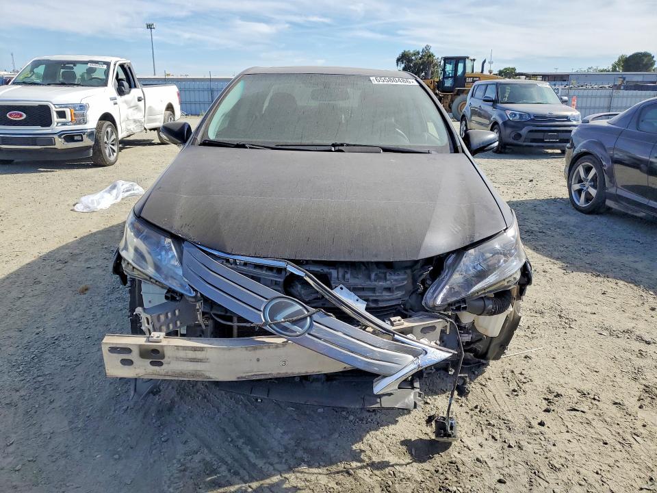 Photo 5 from auction – 2010 LEXUS HS with VIN JTHBB1BA6A2010082