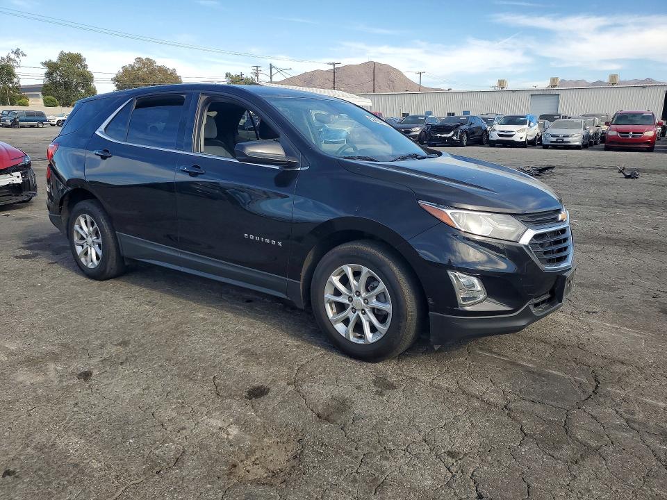 Photo 4 from auction – 2019 CHEVROLET EQUINOX with VIN 2GNAXKEV6K6169389