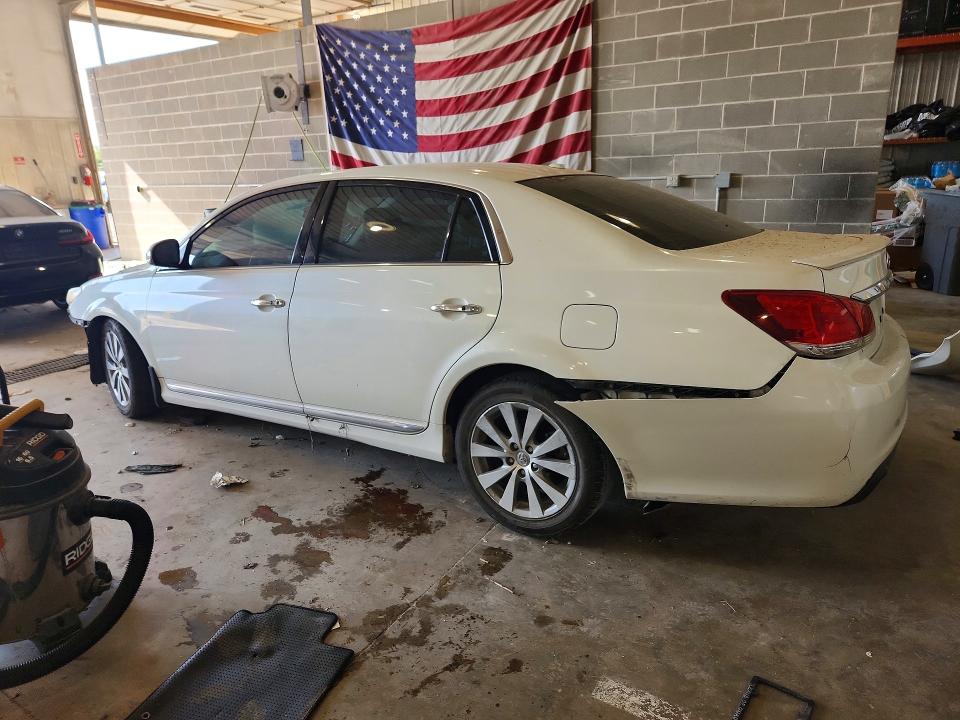 Фото 2 с аукциона – 2011 TOYOTA AVALON с VIN 4T1BK3DB5BU406220