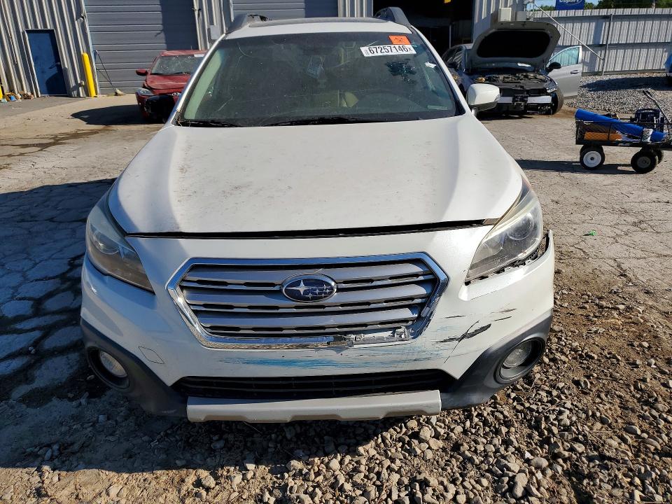 Photo 5 from auction – 2017 SUBARU OUTBACK with VIN 4S4BSANC3H3424449