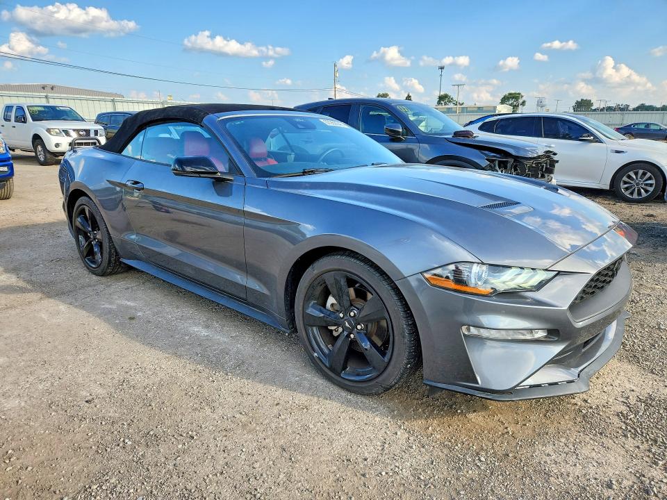 Снимка 4 от търг – 2021 FORD MUSTANG с VIN 1FATP8UH9M5139467