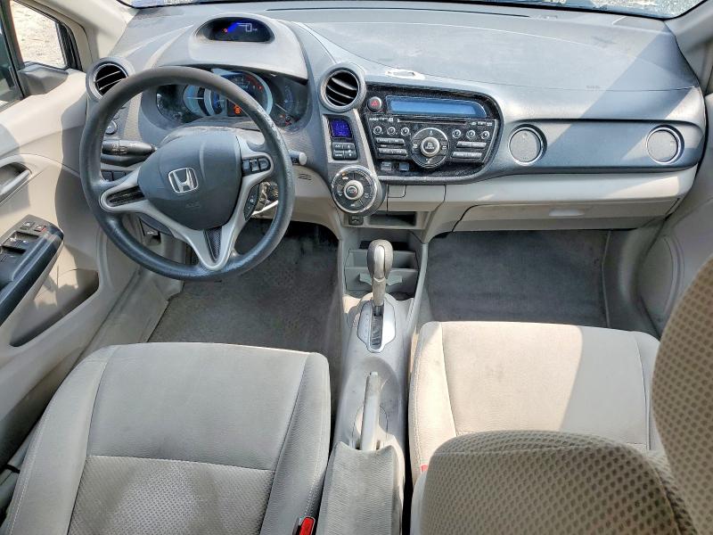 Photo 8 from auction – 2011 HONDA INSIGHT with VIN JHMZE2H5XBS012327