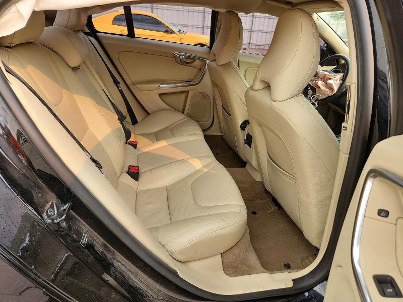Photo 10 from auction – 2012 VOLVO S60 with VIN YV1622FS8C2111035